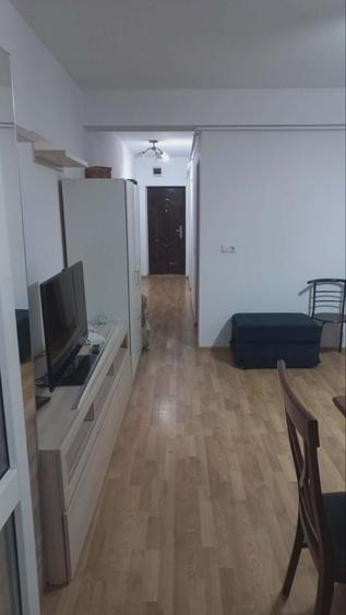DE INCHIRIAT 2 Camere -CF 1 decomandat - 5