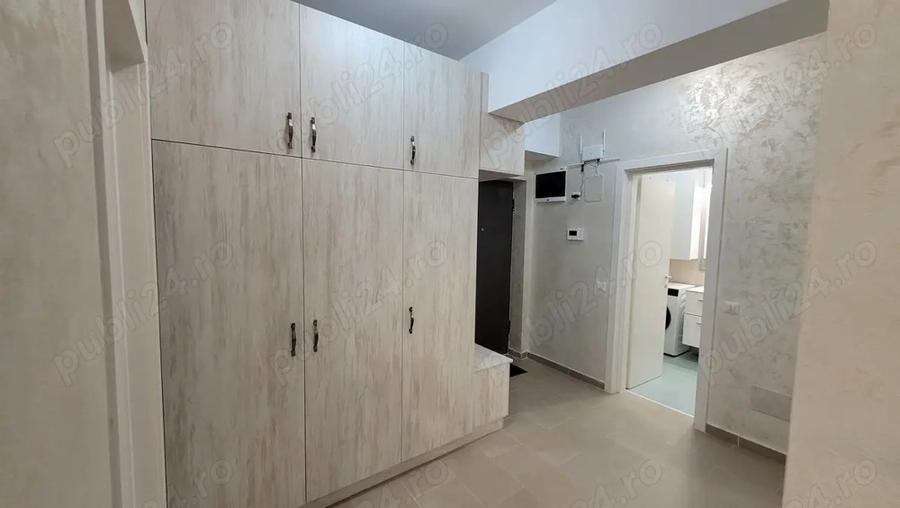 Inchiriez apartament 2 camere D, 54mp+18mp et.8 11, Unirea Towers, pia?a Nicolina - 9