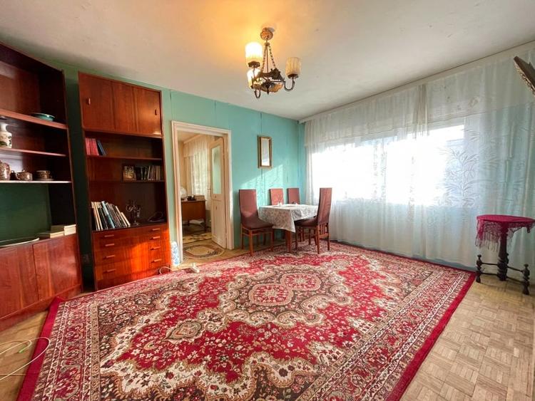 Apartament 2 camere-Podu Ros-etaj intermediar-bloc fara risc - 1