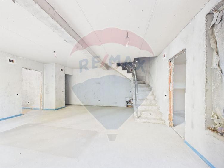 Casa NOUA P+M,  110 mp, 4 camere, la 5 min de metrou Stefan cel Mare - 12