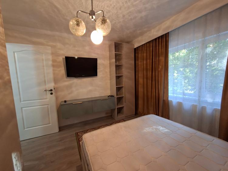Apartament cu 2 camere decomandat în Ultracentral