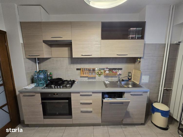 Apartament,2 cam,dec,supraf.60mp,mob/utilat,prima inchiriere. - 4