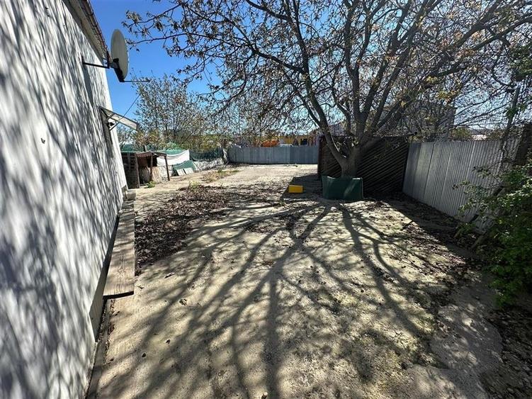 Hala 100 mp, teren 630 mp, D= 13 ml, zona E 85-oras - 17