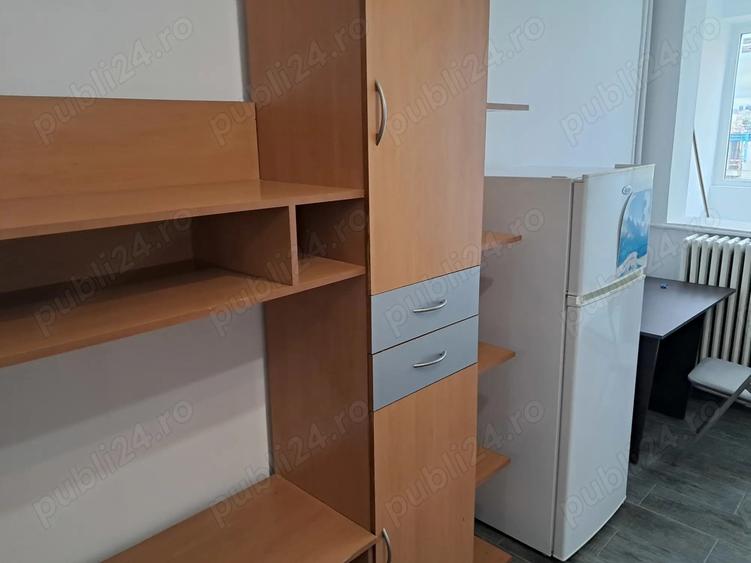 Inchiriez garsoniera Drumul Taberei strada 1 Mai - 10