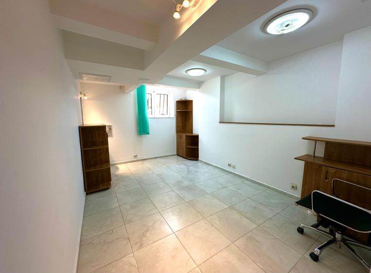 Spatiu birou sau diverse activitati care nu implica trafic - 4