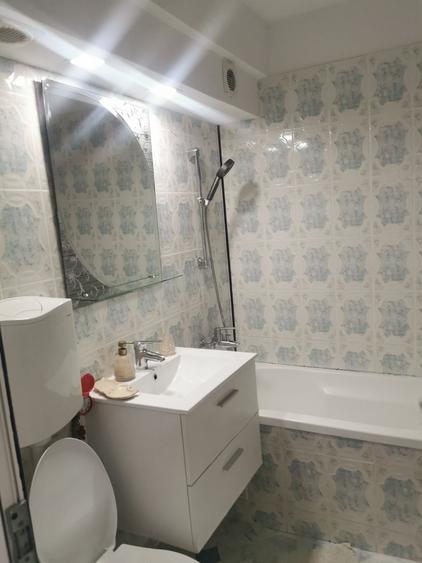 Apartament cu 2 camere semidecomandat în Nicolae Bălcescu
