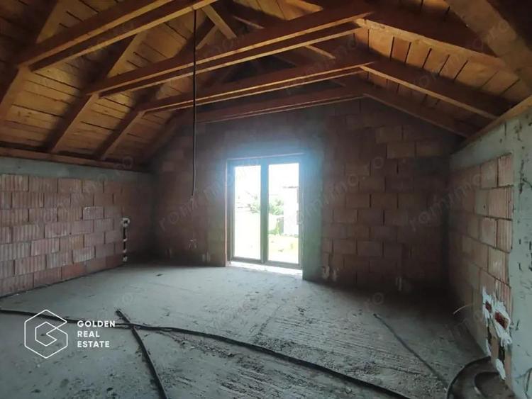 Casa cu teren de 697 mp si 5 dormitoare, Westfield - 4