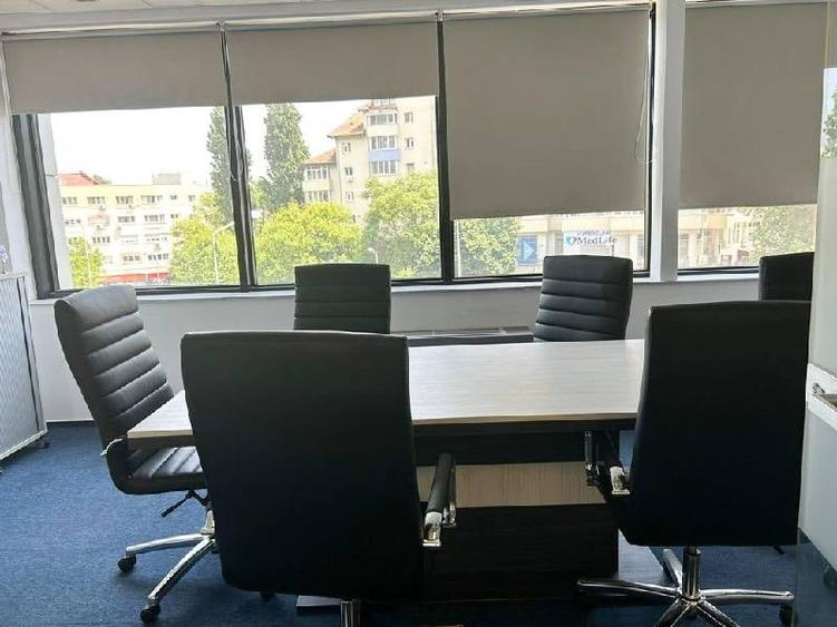 Birou, de 360 mp, în Băneasa