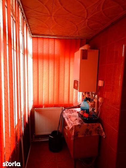 3 camere Mioveni / T.uri , Decomandat / Centrala, Amplasament DEOSEBIT - 13