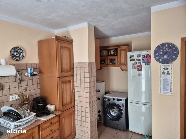 PROPRIETAR - vand casa in Bacau Hemeiu?, Strada Paji?tei - 6