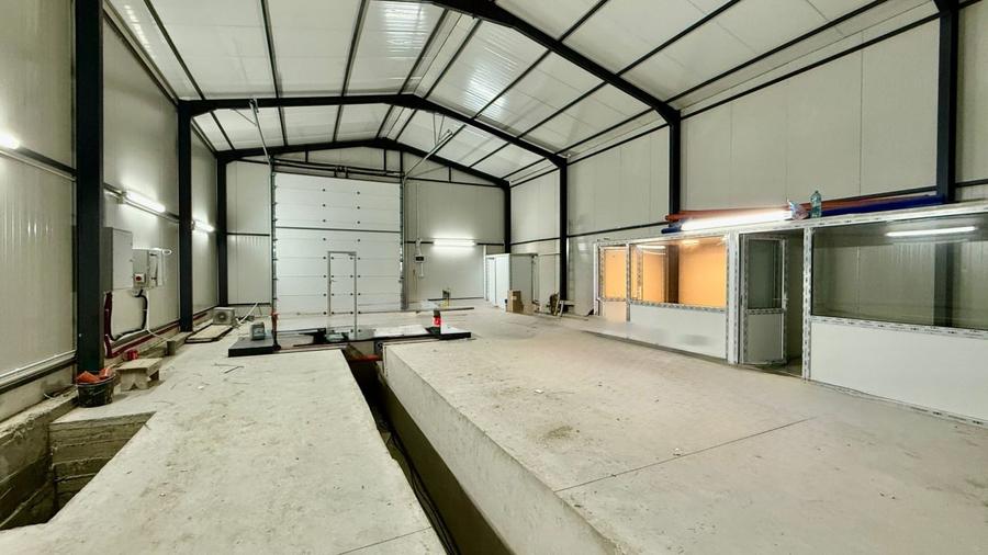 Hala pentru service auto dotata cu instalatie completa ITP TIR - Toul NOU! - 1