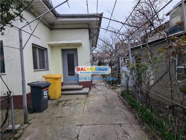 Rahova-Margeanului casa 100 mp, teren 315 mp,deschidere 13,5 ml,garaj - 1