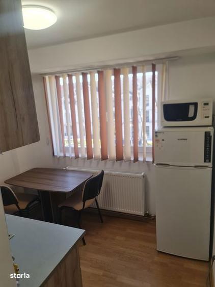 Inchiriez apartament - 4