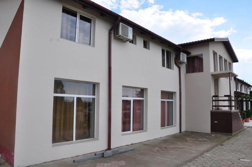 Complex modern de cazare si spatii pentru evenimente private si corporate - 6