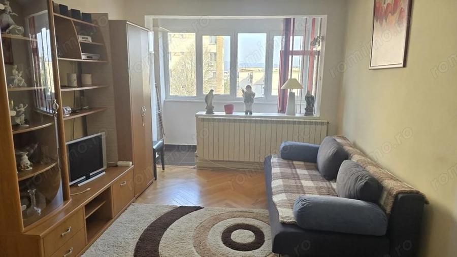Vand sau inchiriez apartament 2 camere decomandat in Deva, zona Balcescu, etaj 3, mobilat - 10