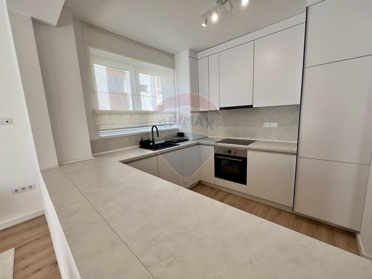 Apartament de vanzare - 9