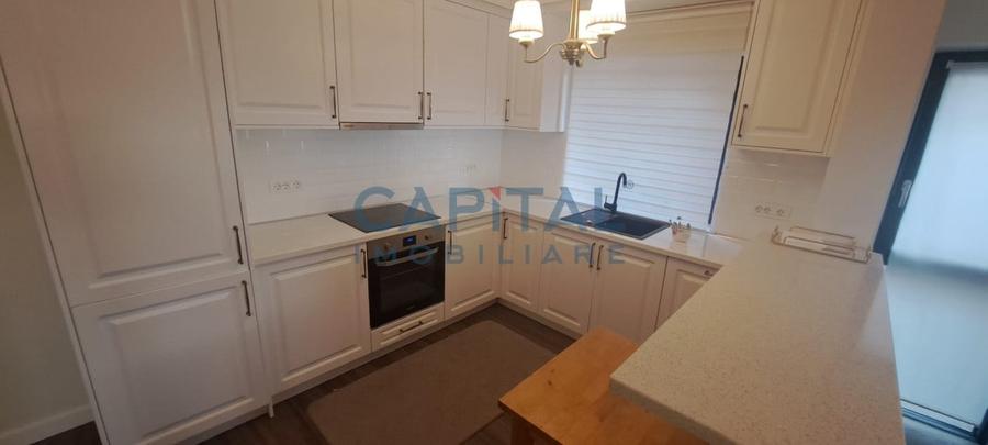 Casa de vanzare pe strada Narciselor, Floresti! - 8