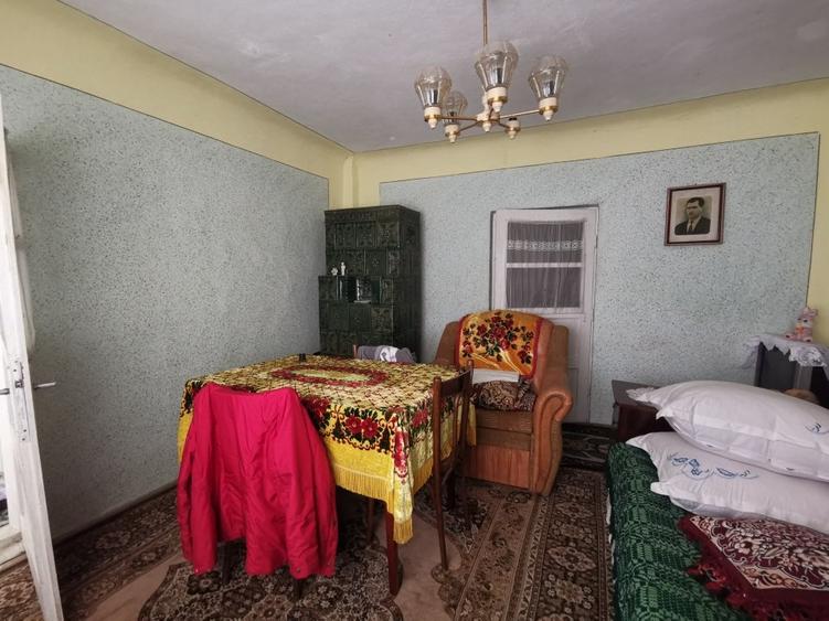 Casă individuală cu 3 camere cu Canalizare în Central