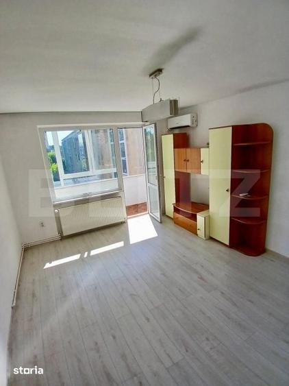 Apartament cu 2 camere 52 mp. semidecomandat, cu loc de parcare - 3