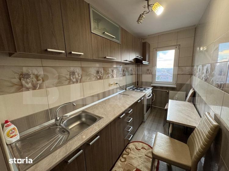 Apartament cu 3 camere în Sărari
