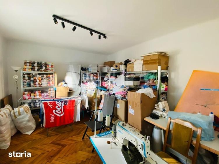 Casă cu 5 camere cu Teren 1485 Mp în Între Lacuri
