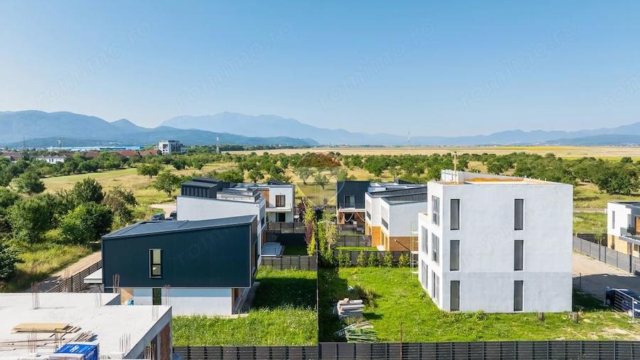 Casă cu 4 camere cu Teren 538 Mp în Ghimbav Livadă