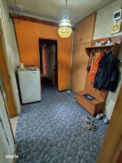 Apartament cu 3 camere decomandat în Rahova
