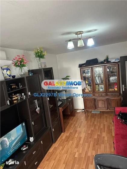 Apartament cu 3 camere decomandat, mobilat în Pantelimon