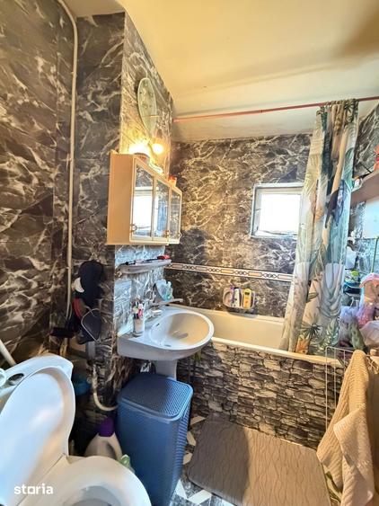Apartament cu 2 camere decomandat în Burdea