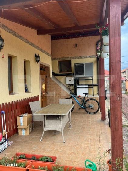 Casă cu 4 camere în Titulescu