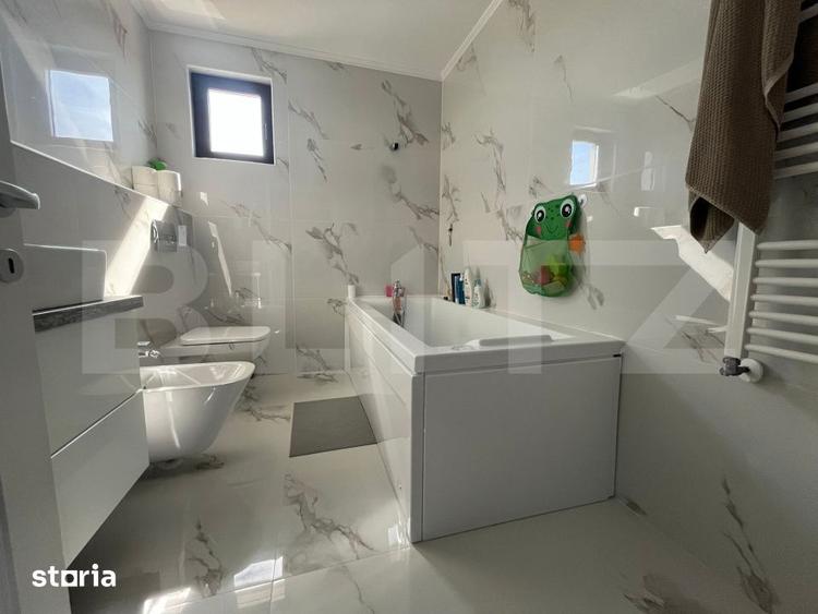 Casă cu 5 camere cu Teren 604 Mp în Răzvad