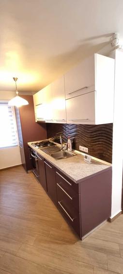 Apartament de inchiriat cu 2 camere, situat in cartierul Zorilor, pe strada Mircea Eliade - 12