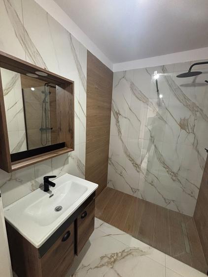 Apartament cu 2 camere decomandat în Giroc