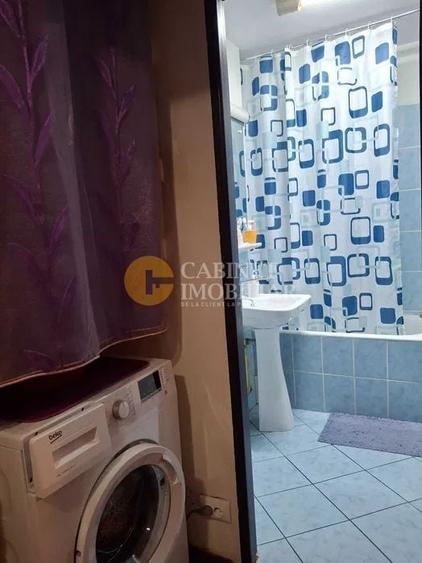 Apartament cu 2 camere decomandat, mobilat în Dacia