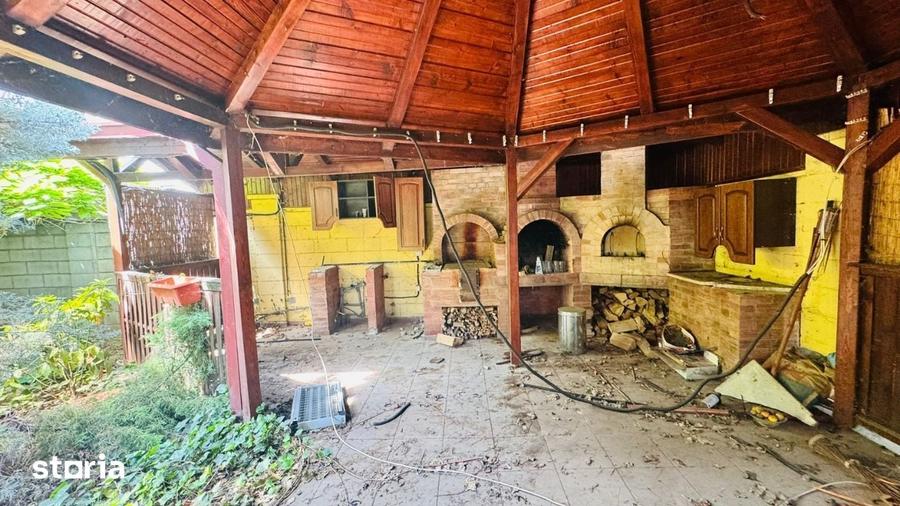 Casă cu 5 camere cu Teren 443 Mp în Lunei