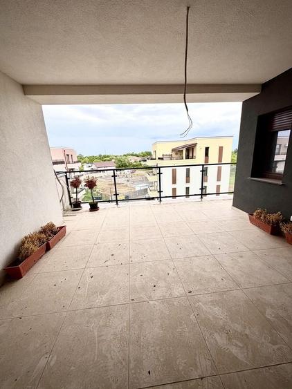 Apartament cu 3 camere în Giroc