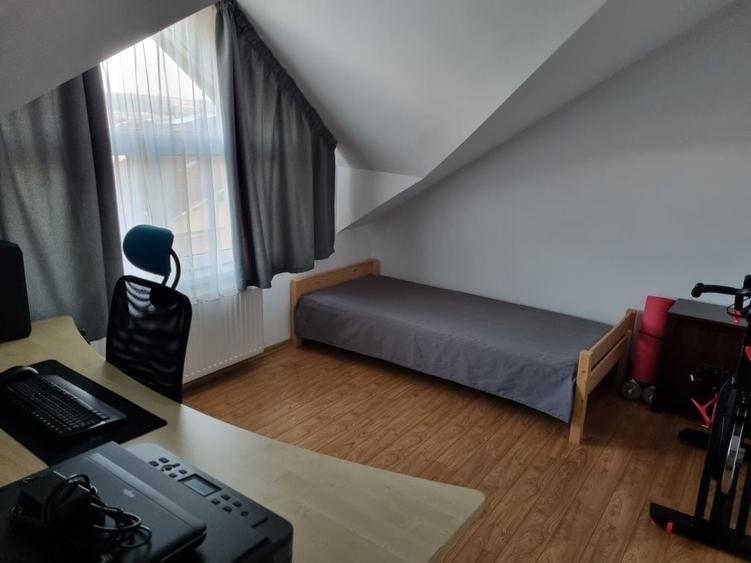 Casă cu 4 camere decomandat în Someșeni