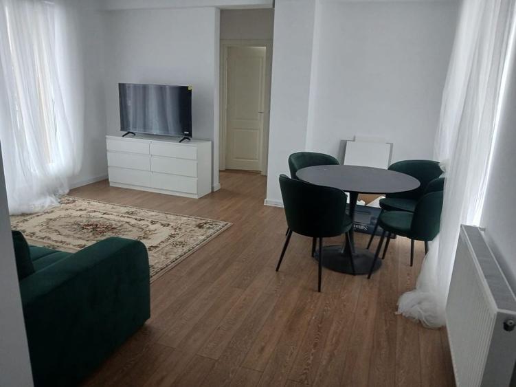 Apartament cu 2 camere semidecomandat în Ștefan cel Mare