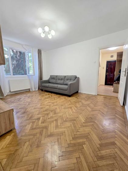 Apartament cu 3 camere decomandat în Nord