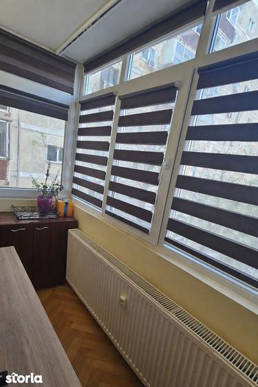 Apartament cu 3 camere decomandat, mobilat în Tineretului