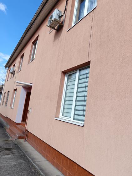Birou, de 500 mp, în Semicentral