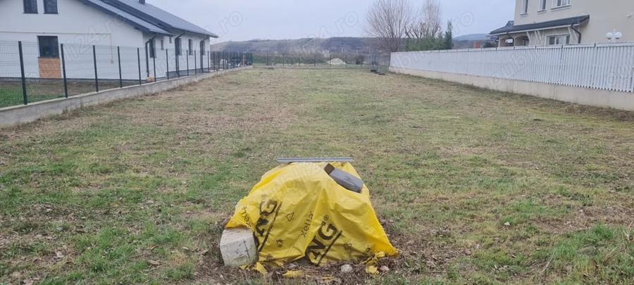Teren de 1000 mp, în Vernești