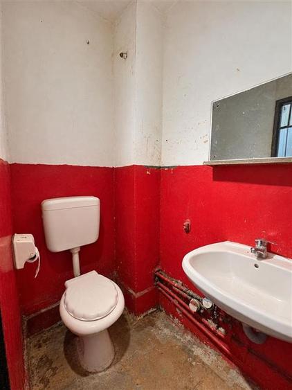 Apartament cu 3 camere decomandat în Nufărul