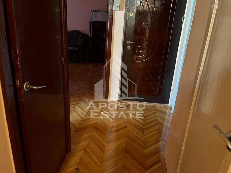Apartament cu 3 camere, 2 bai, aproape de Complexul Studentesc - 1