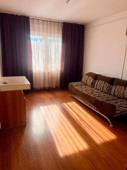 Inchiriez apartament 2 camere, mobilat, utilat, et.4/4 - 3