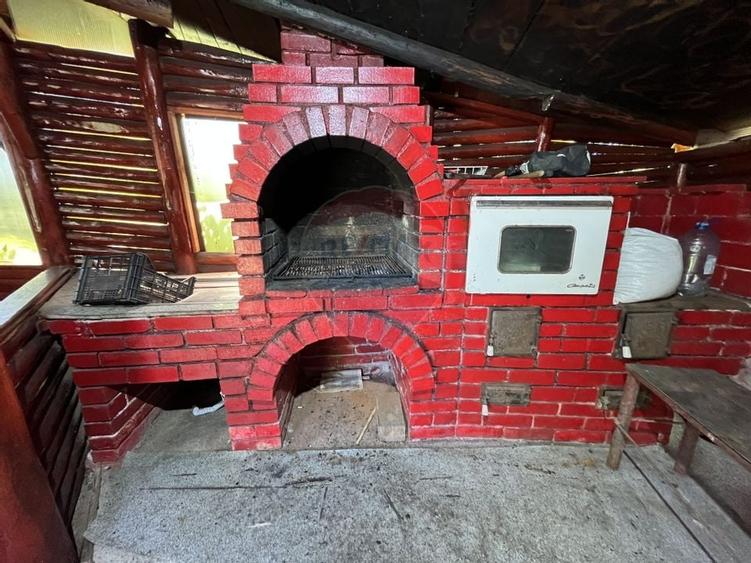 Pensiune de vanzare in varf de munte la Ciocanu - langa Sirnea - 23