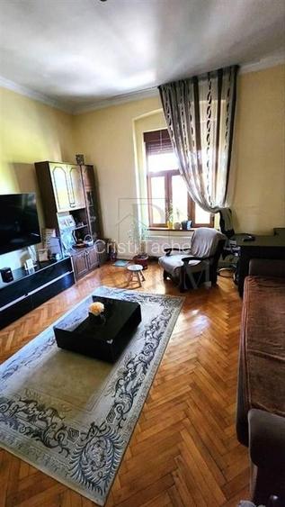 BALCESCU - ETAJ 1 - CLADIRE ISTORICA - 3 camere - decomandat - centrala proprie