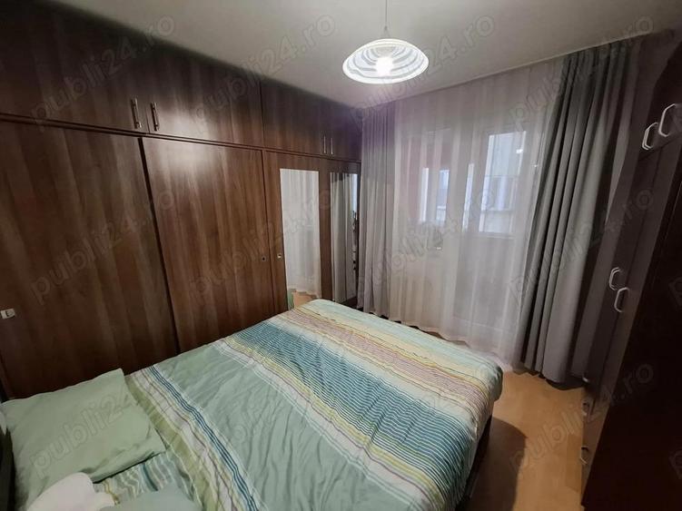 B-dul Unirii (tronson Catedrala Ortodoxa si Kaufland) apartament 3 camere, decomandat, 2 balcoane - 1