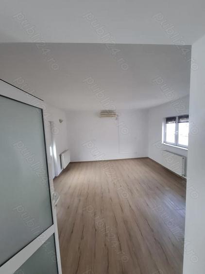 Inchiriez spa?iu 130mp central, strada Smardan cu locuri de parcare - 3