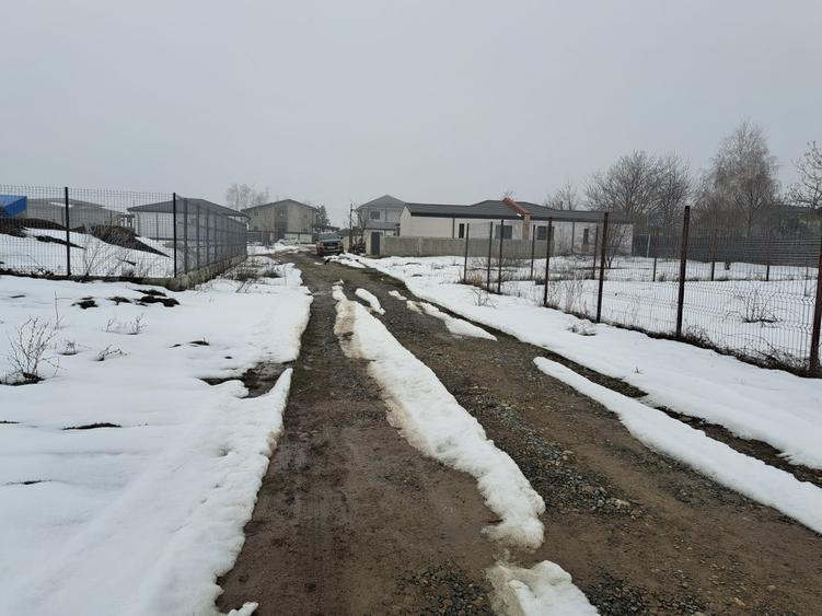 Vand teren Corbeanca,sat Ostratu - 2